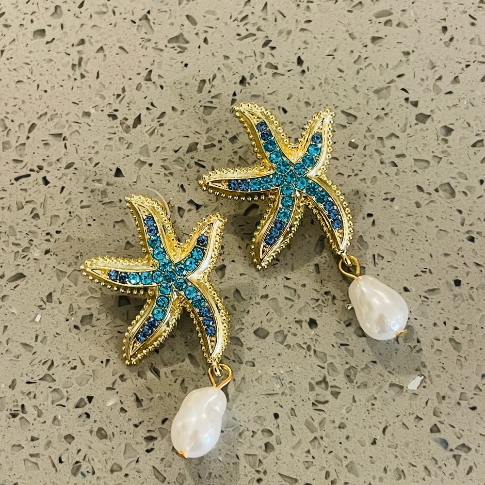 Starfish Pearl Earrings